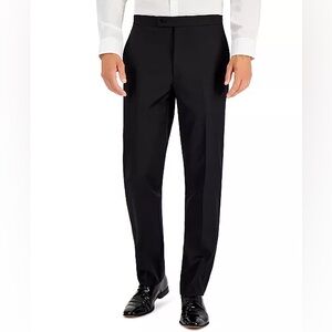 Lauren Ralph Lauren
Men's Classic-Fit UltraFlex Stretch Black Solid Pants